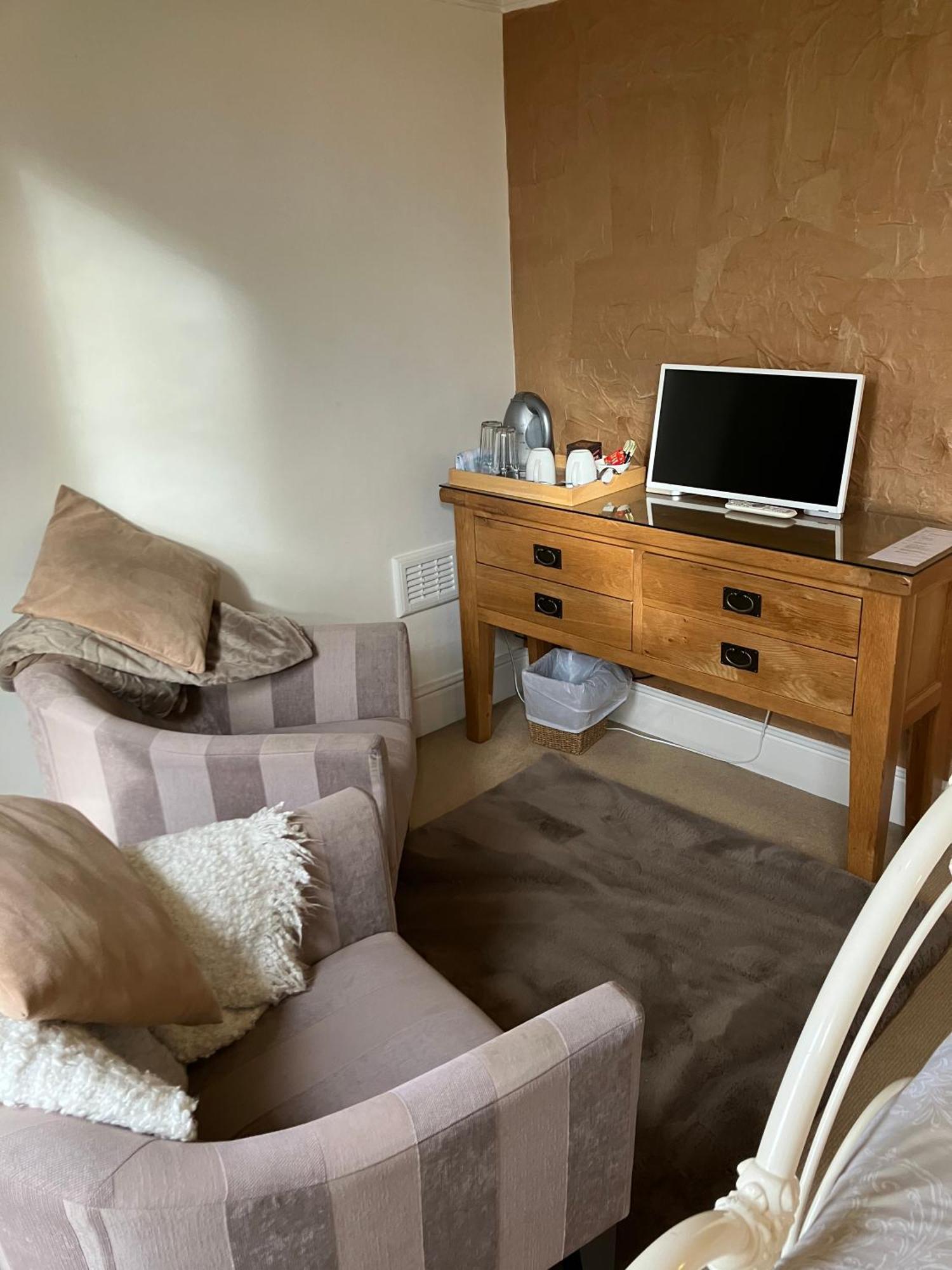 סייל Cornerstones Guest House מראה חיצוני תמונה