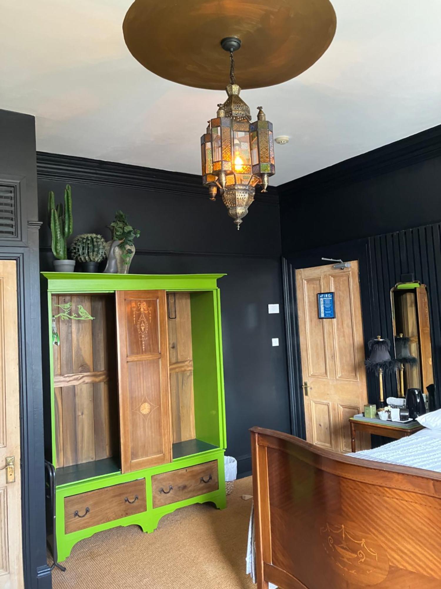 סייל Cornerstones Guest House מראה חיצוני תמונה