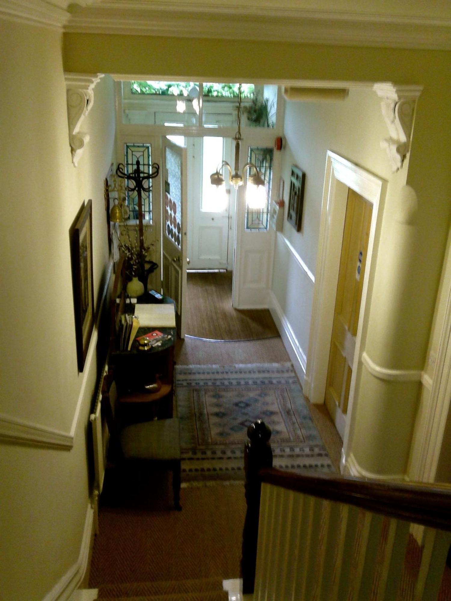 סייל Cornerstones Guest House מראה חיצוני תמונה
