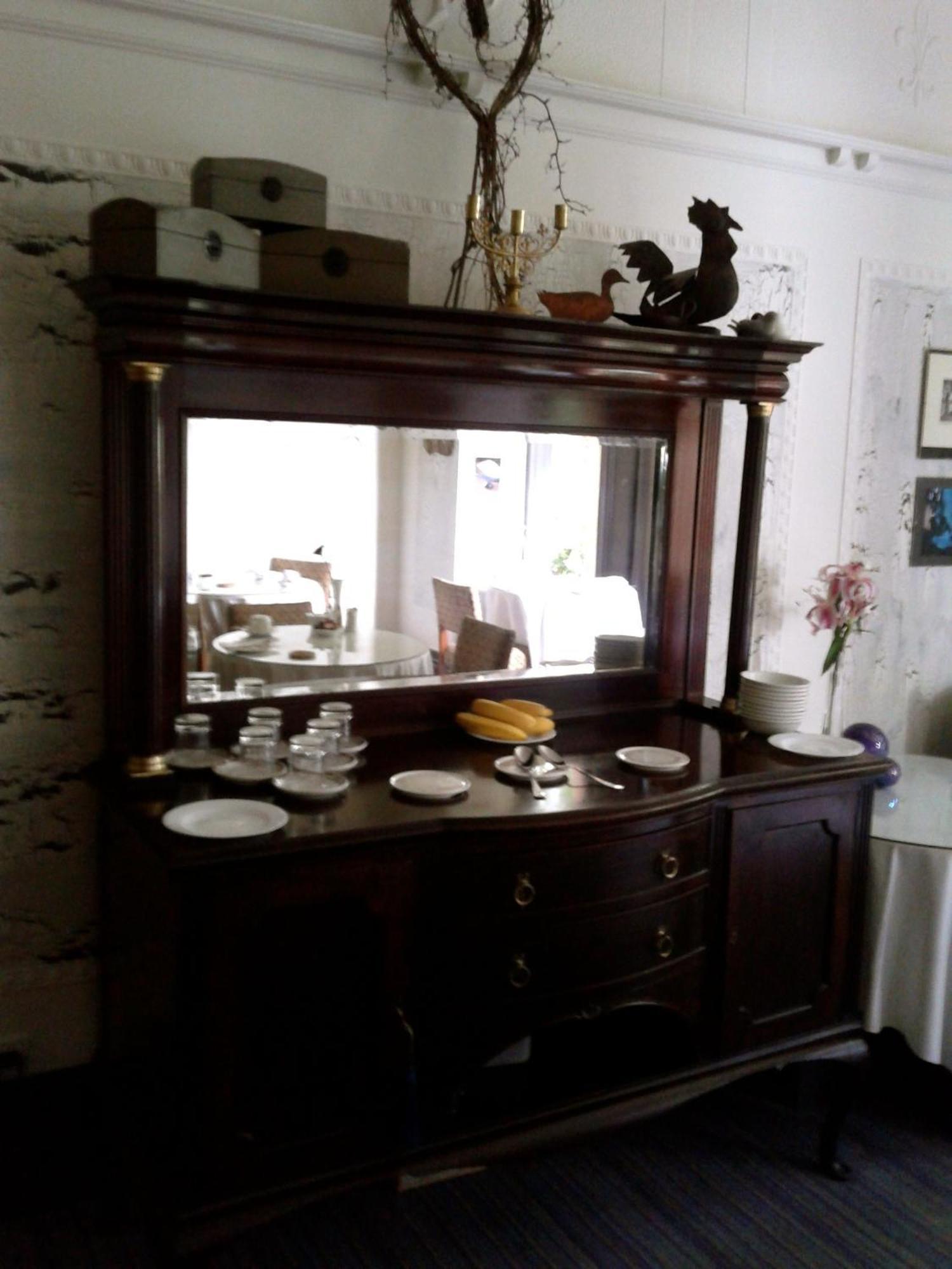 סייל Cornerstones Guest House מראה חיצוני תמונה